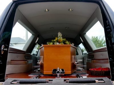 transporte funerario rodoviario